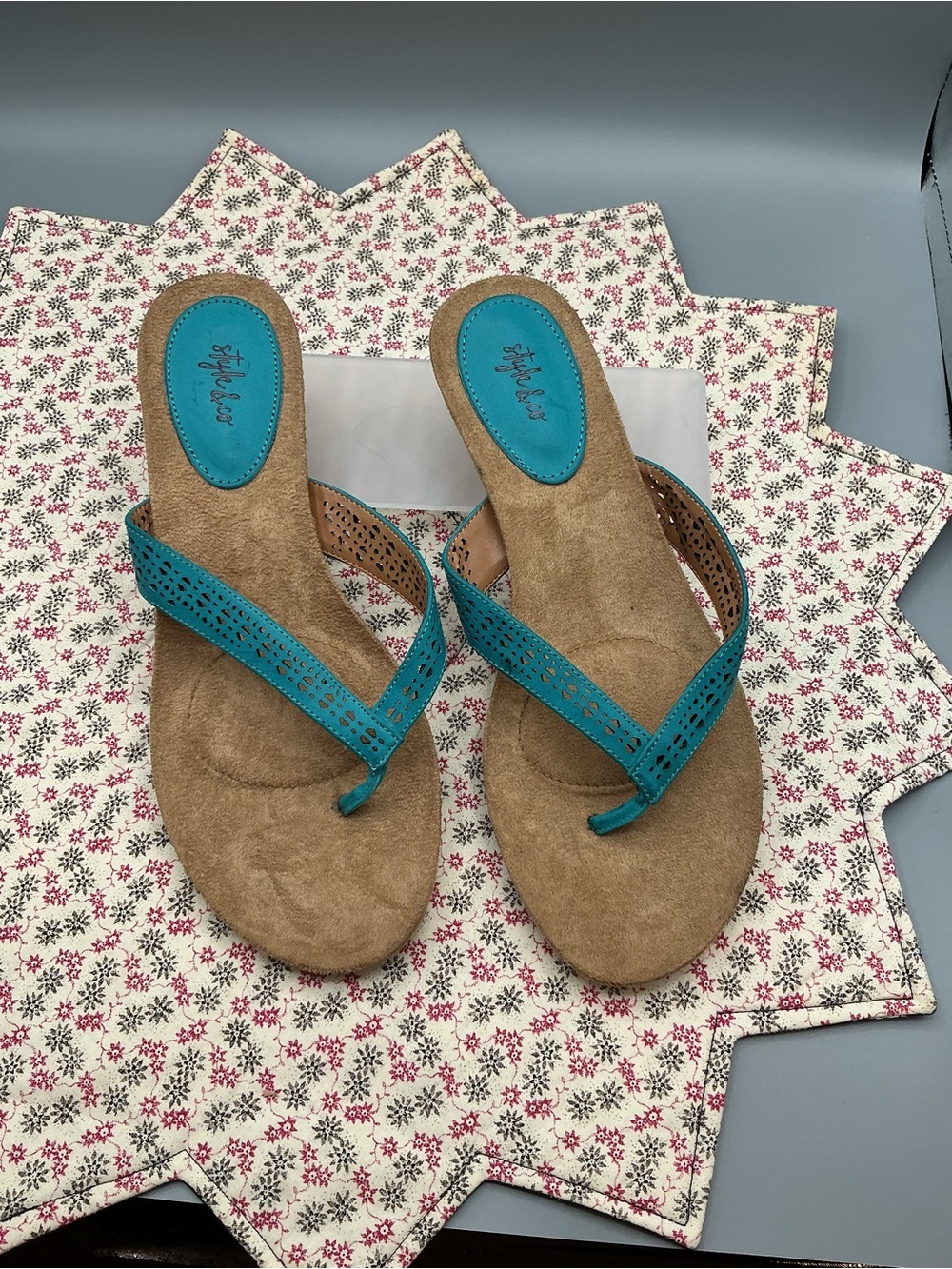 Style & Co turquoise laser-cut wedge thong sandals, size 9W